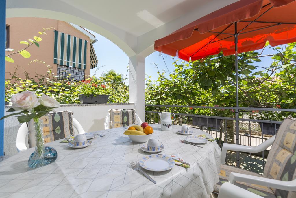 Villa Tina Poreč Dış mekan fotoğraf
